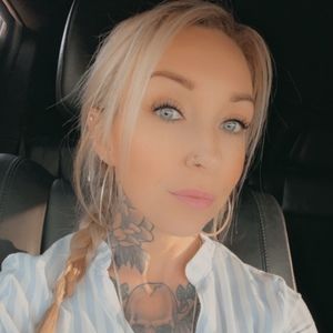 Meet your Posher, Misti